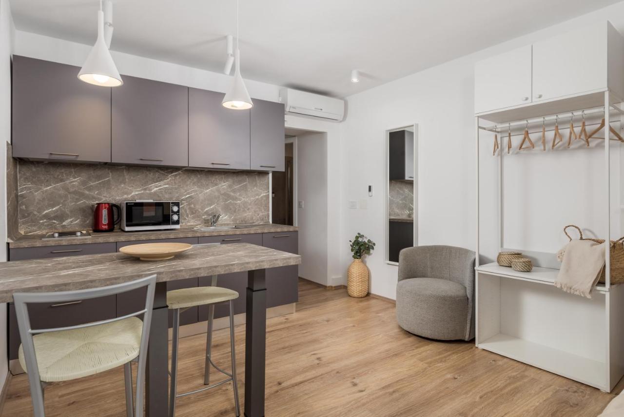 Main Street Apartments 2 Rijeka Exterior photo