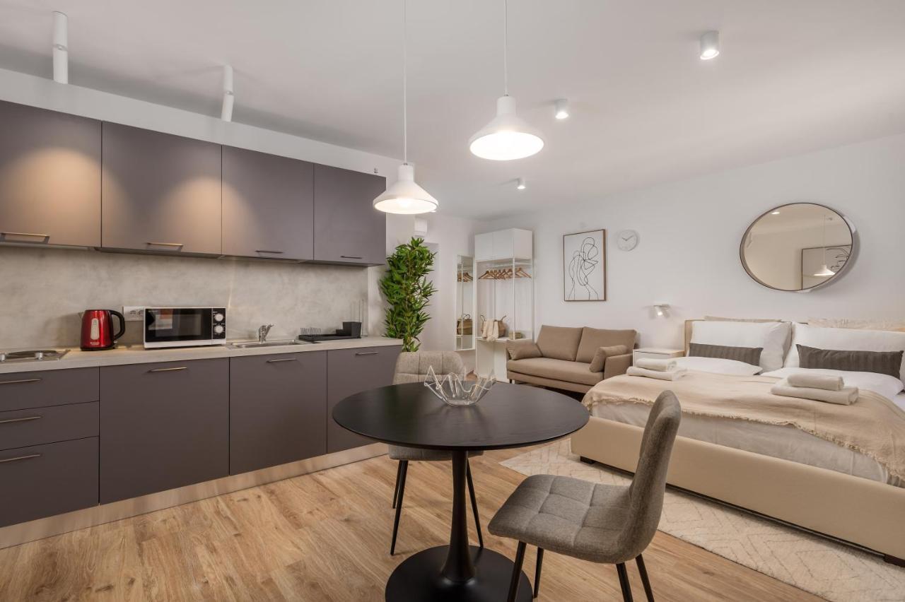 Main Street Apartments 2 Rijeka Exterior photo